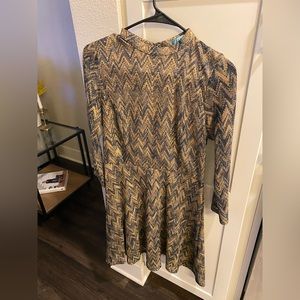 FALL neutral color long sleeve patterned dress.